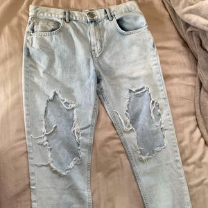 Forever 21 ripped high waisted jeans